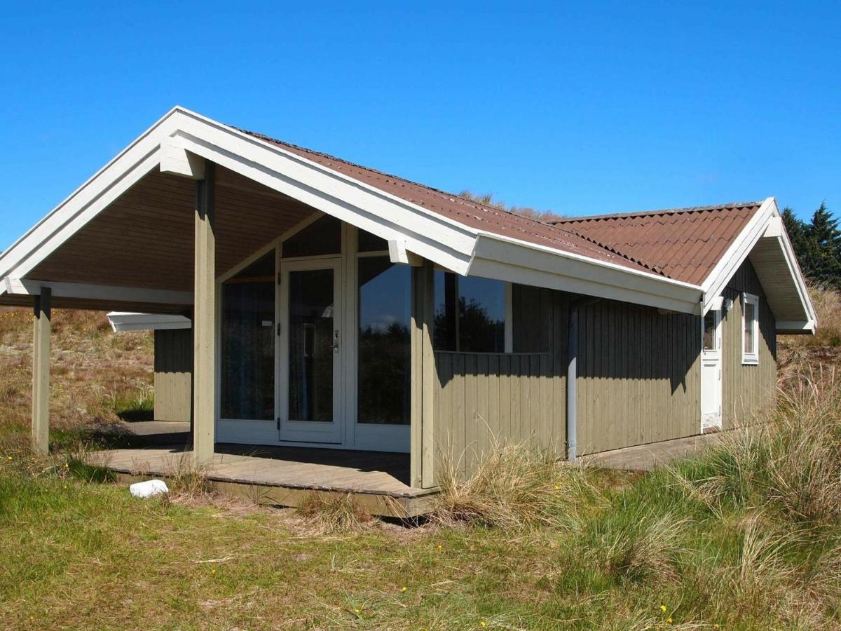 4 Person Holiday Home In Blokhus Exteriör bild